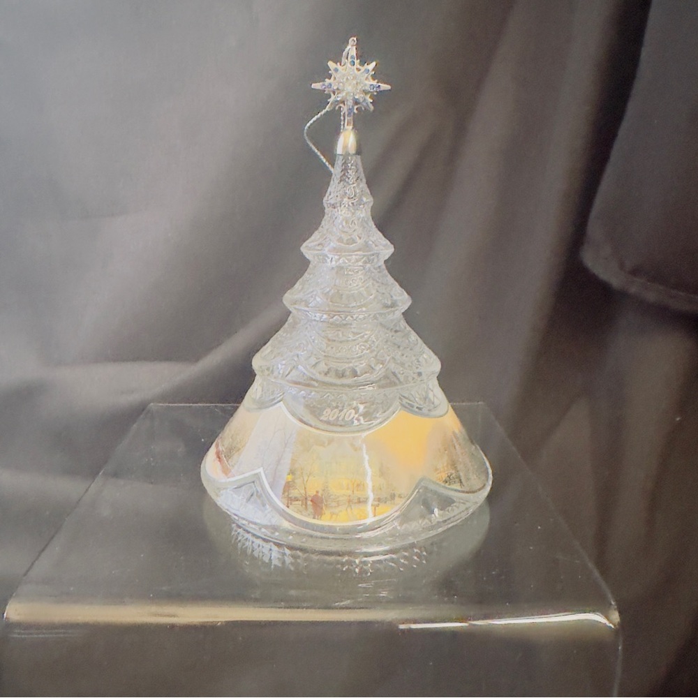 2010 Thomas Kincaid Holiday Reflections Crystal Christmas Tree Bradford Exchange